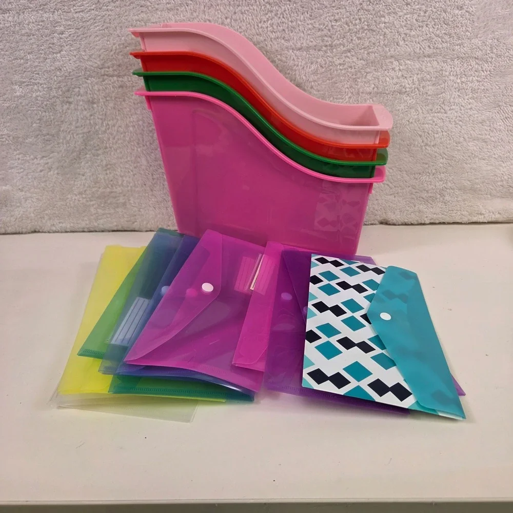 19pc Office Supply Lot 4 Plastic Book Bins 15 Snap Closure Envelopes Multicolo